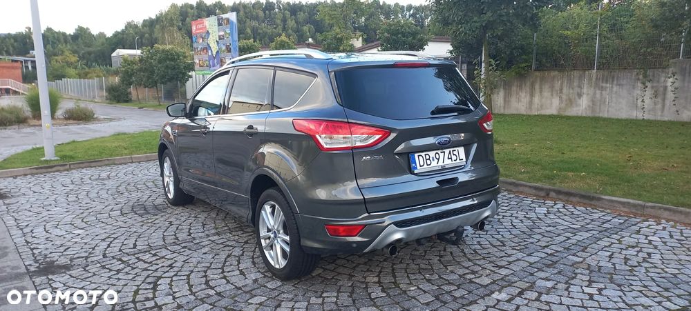 Ford Kuga 1.5 EcoBoost 4x4 Titanium - 3
