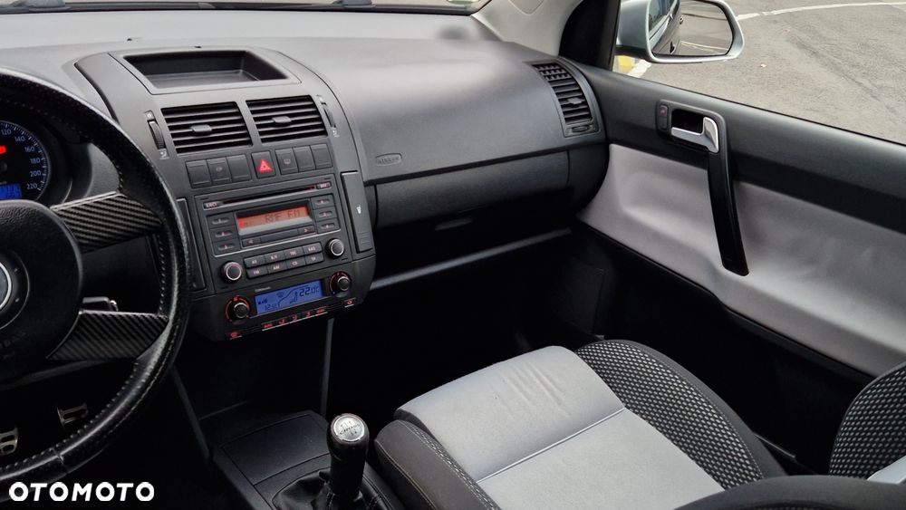 Volkswagen Polo Cross - 21