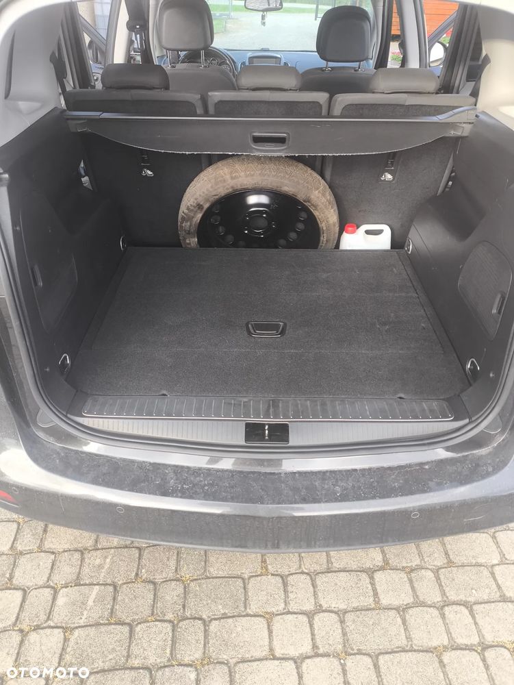 Opel Zafira 1.4 T Cosmo - 24