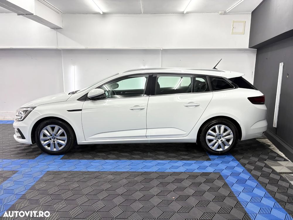 Renault Megane BLUE dCi 115 Techno - 10