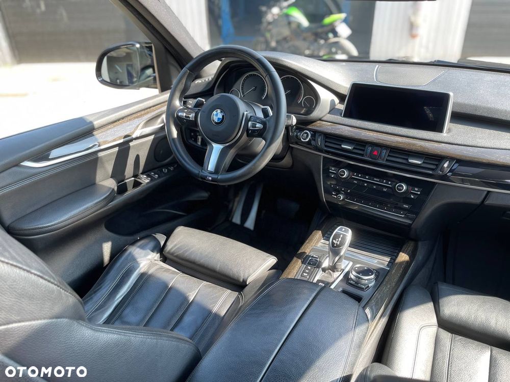 BMW X5 xDrive30d - 24