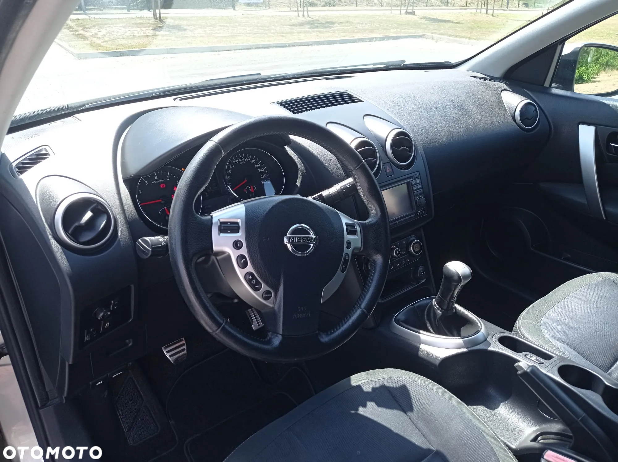 Nissan Qashqai 1.6 I-Way - 12