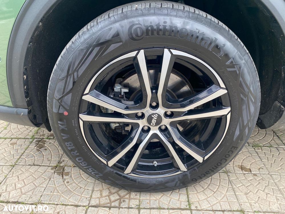 Ford Kuga - 13