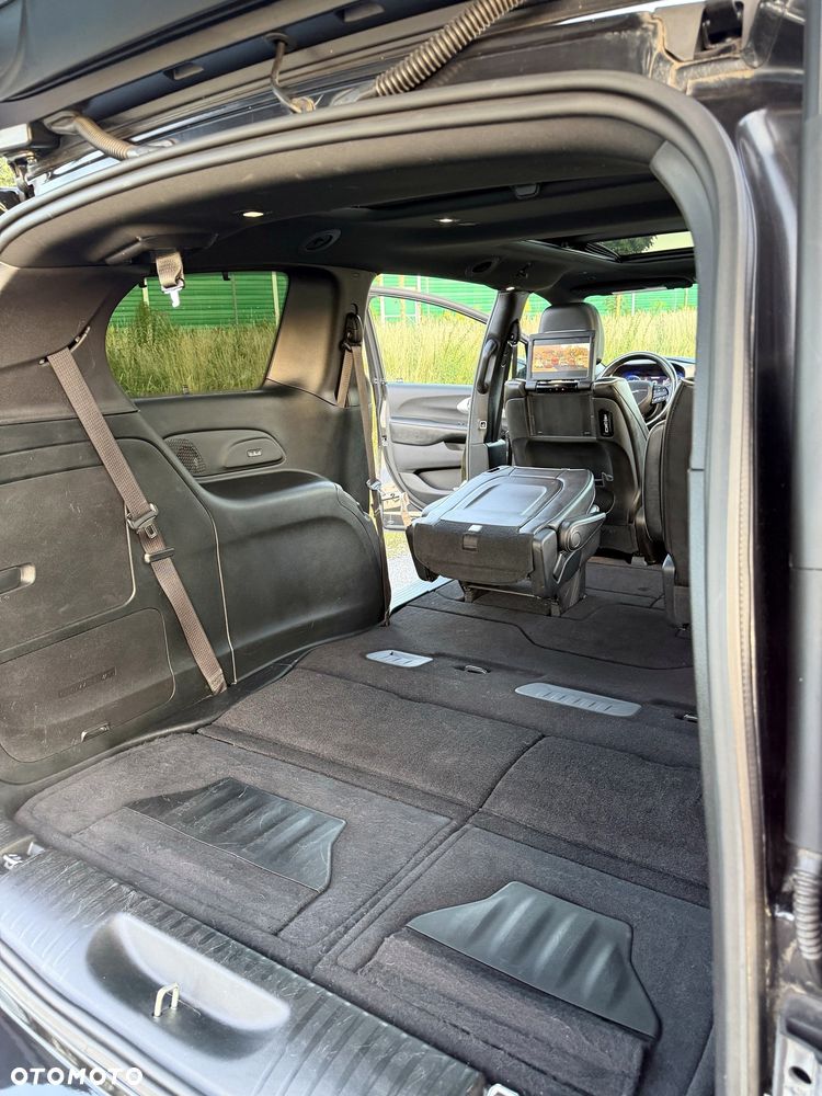 Chrysler Pacifica - 2