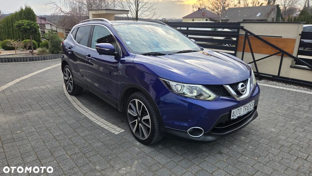 Nissan Qashqai 1.6 DCi Xtronic N-Connecta - 1