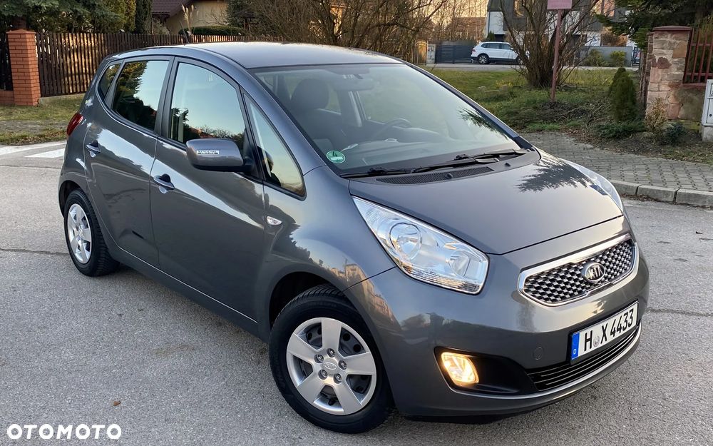 Kia Venga 1.6 L - 14