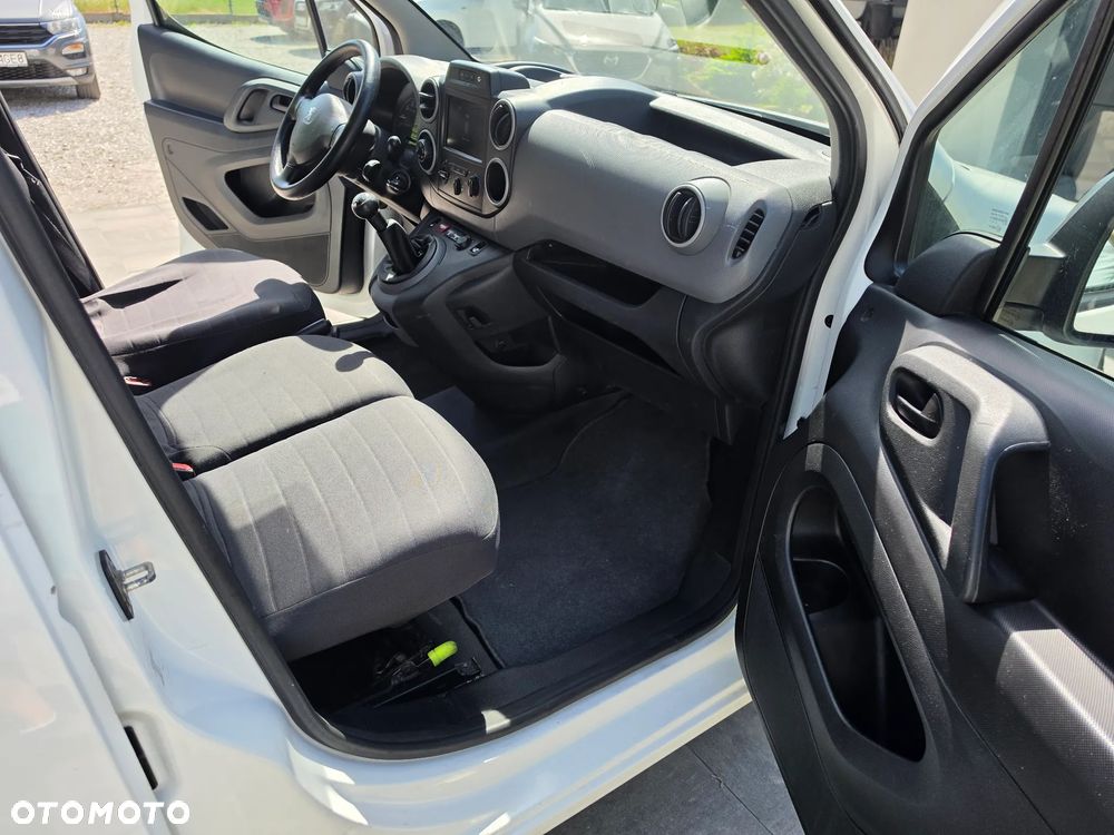 Peugeot Partner - 11