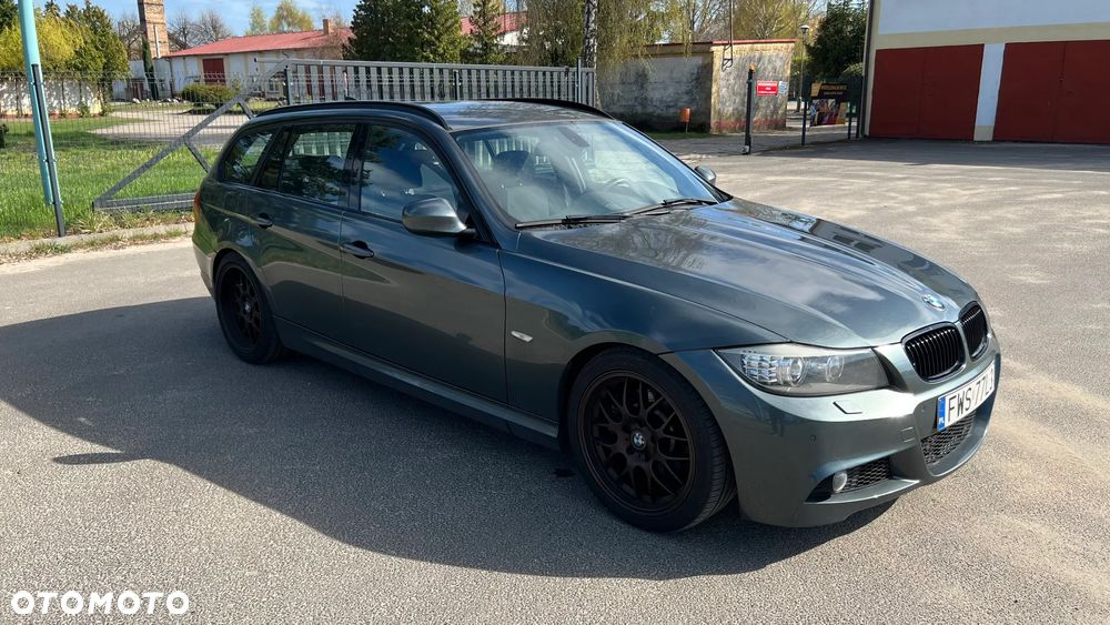 BMW Seria 3 330d - 8