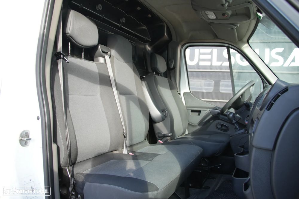 Renault Master Maxi Longa R. Duplo 2.3DCI 163cv L4H3 - 11