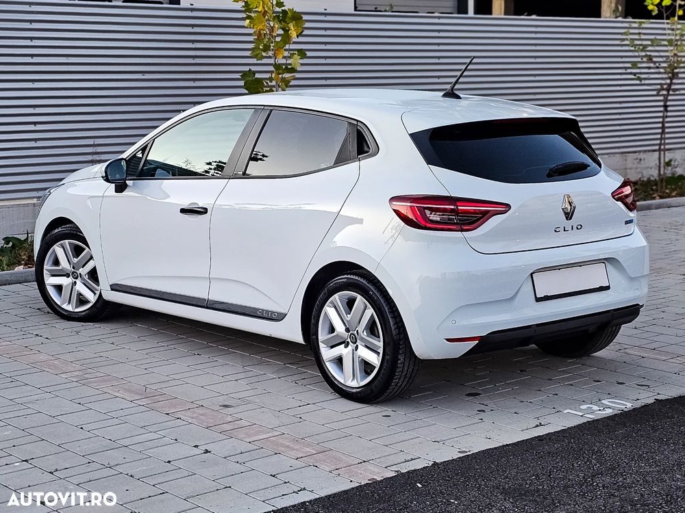 Renault Clio E-TECH Hybrid 140 BUSINESS EDITION - 37