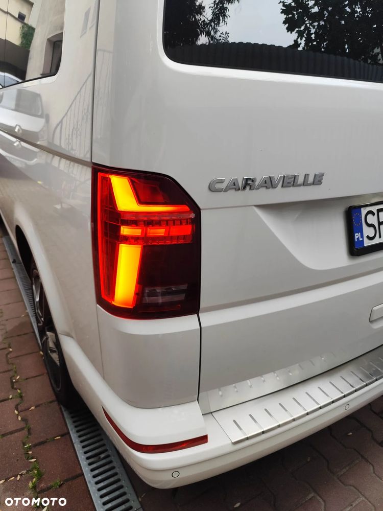 Volkswagen Caravelle - 12