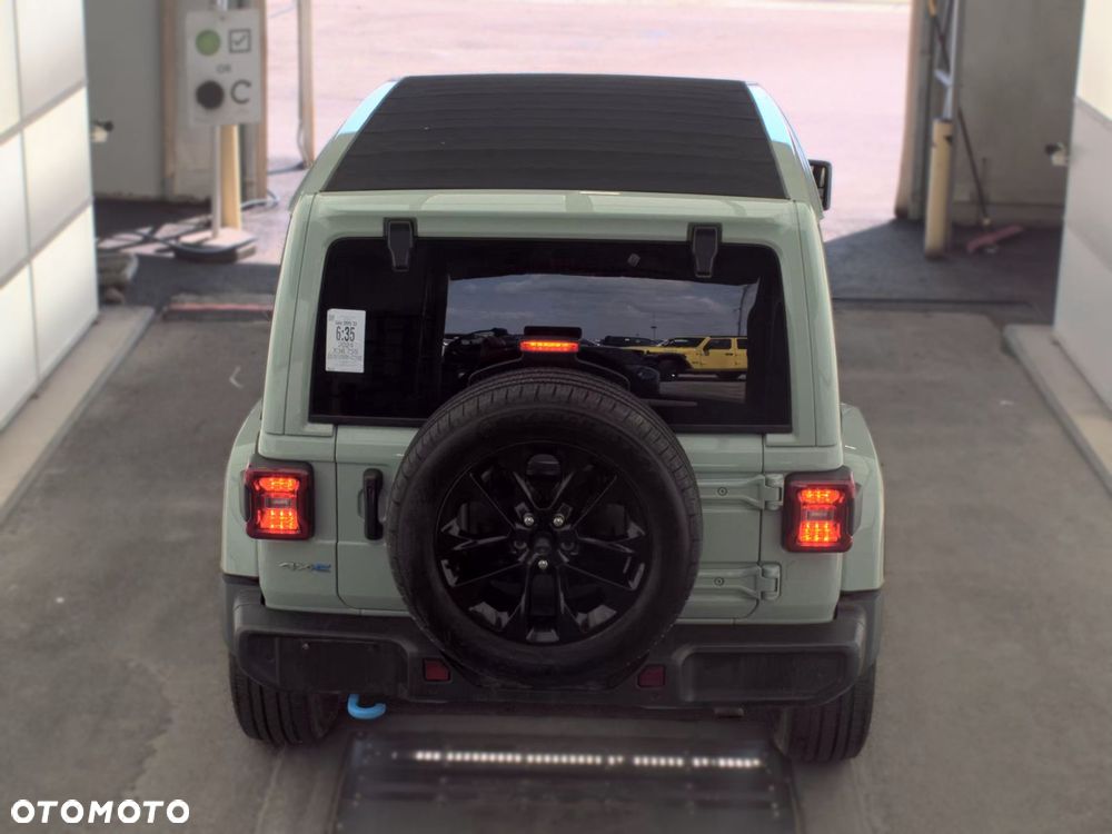 Jeep Wrangler 2.0 4xe Plug-In Hybrid Hardtop Sahara - 8
