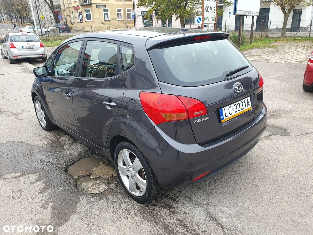 Kia Venga 1.6 CVVT Edition 7 - 4
