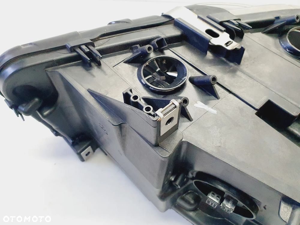 LAMPA LEWA BI-XENON BMW 5 F10 F11 EUROPA - 3
