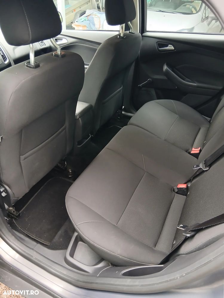 Ford Focus 1.5 TDCi DPF Start-Stopp-System Titanium - 9