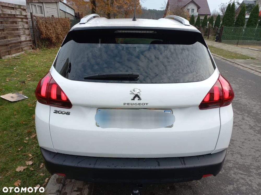 Peugeot 2008 1.6 BlueHDi Style - 2