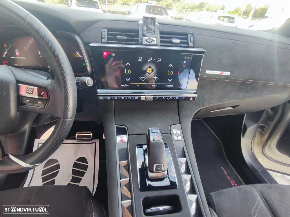 DS DS7 Crossback BlueHDI 130 Aut. Bastille + - 18