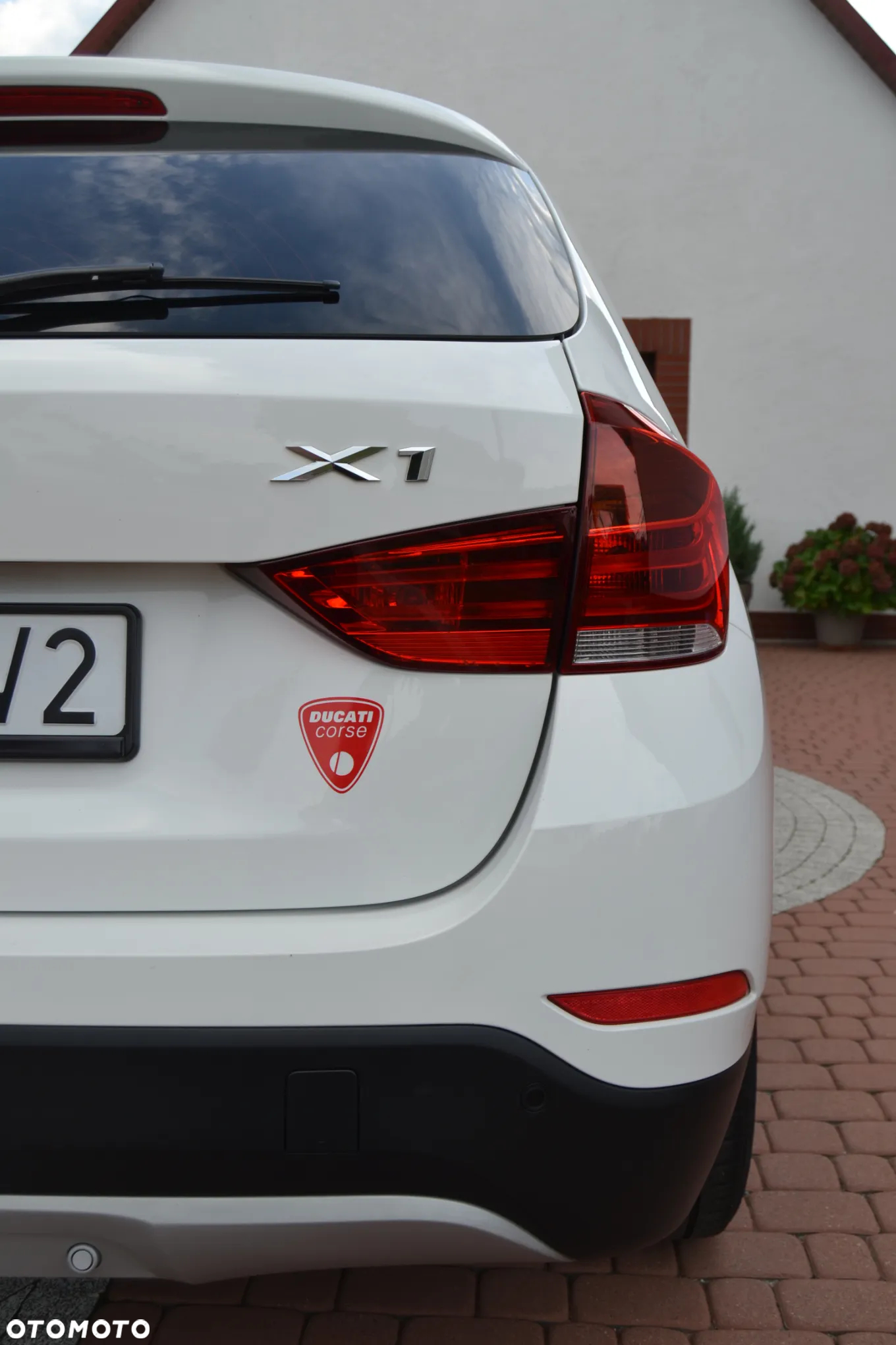 BMW X1 xDrive18d - 11