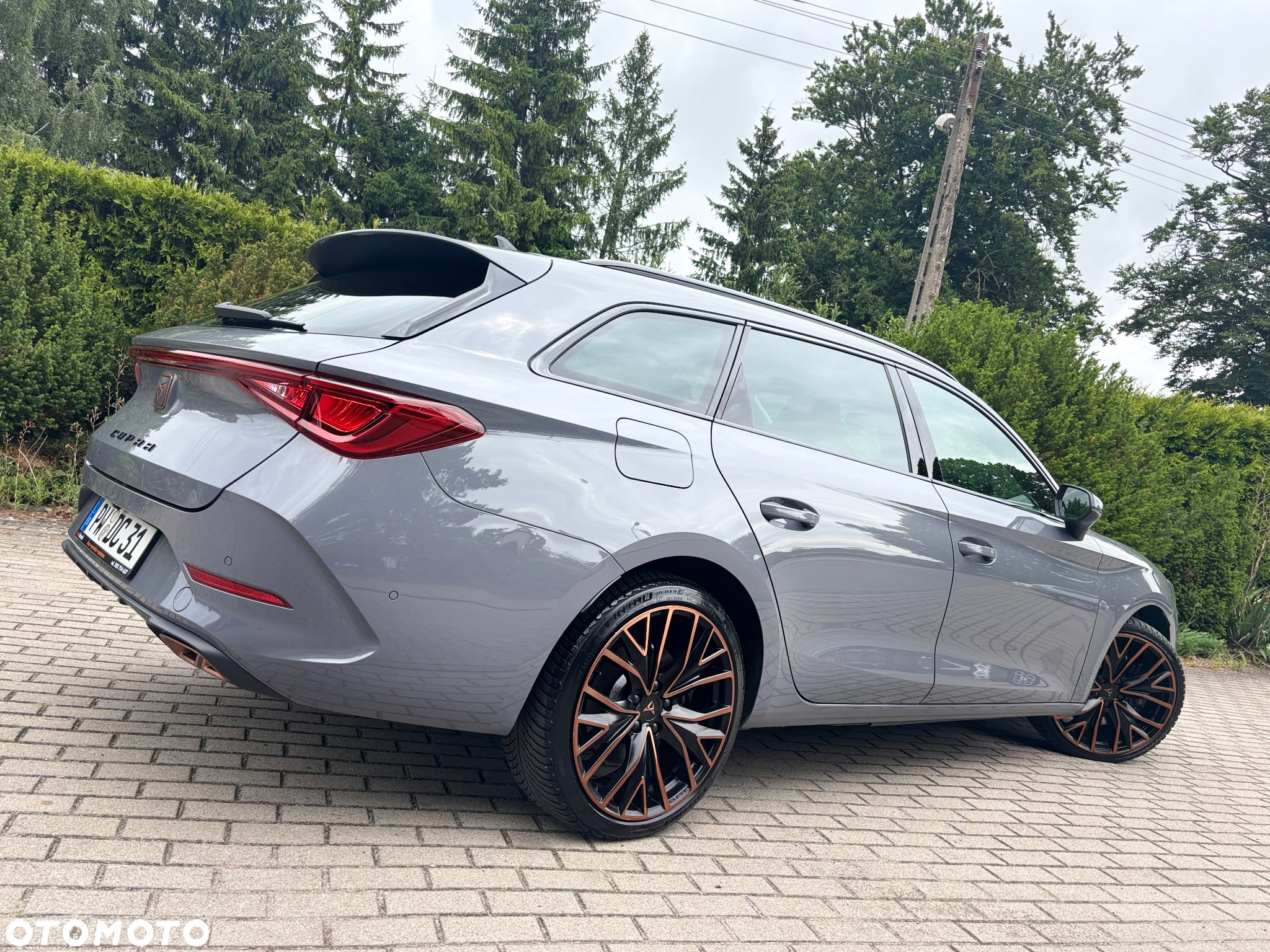 Cupra Leon Sportstourer 1.4 e-Hybrid (180 kW System) VZ - 12