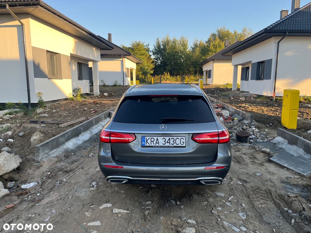 Mercedes-Benz Klasa E 200 Avantgarde - 5