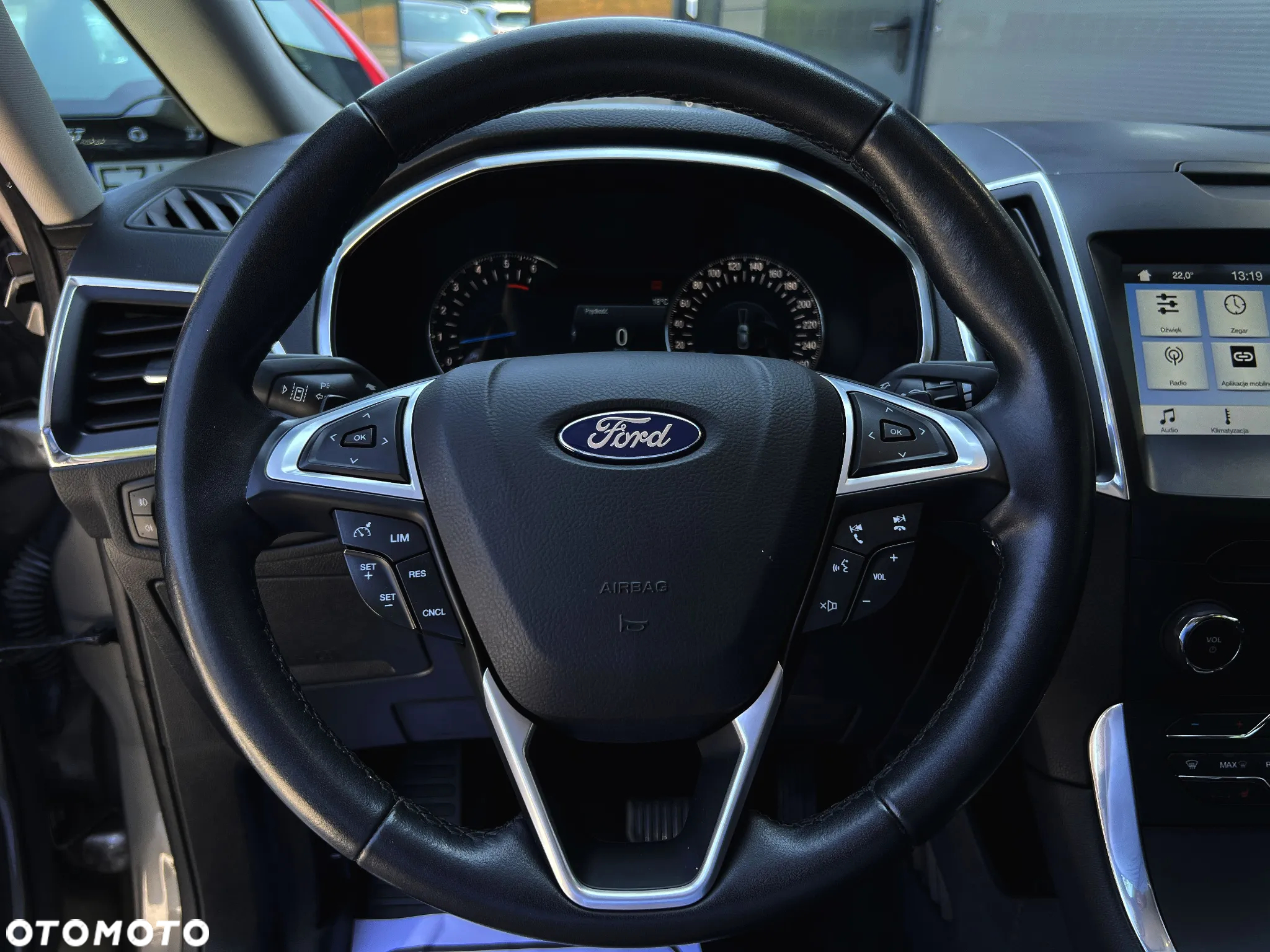 Ford S-Max - 25