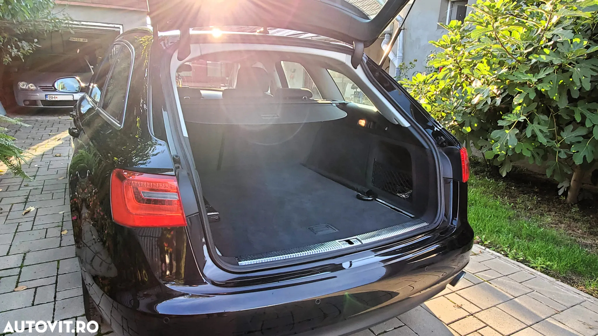 Audi A6 Avant 2.0 TDI Ultra S tronic - 2