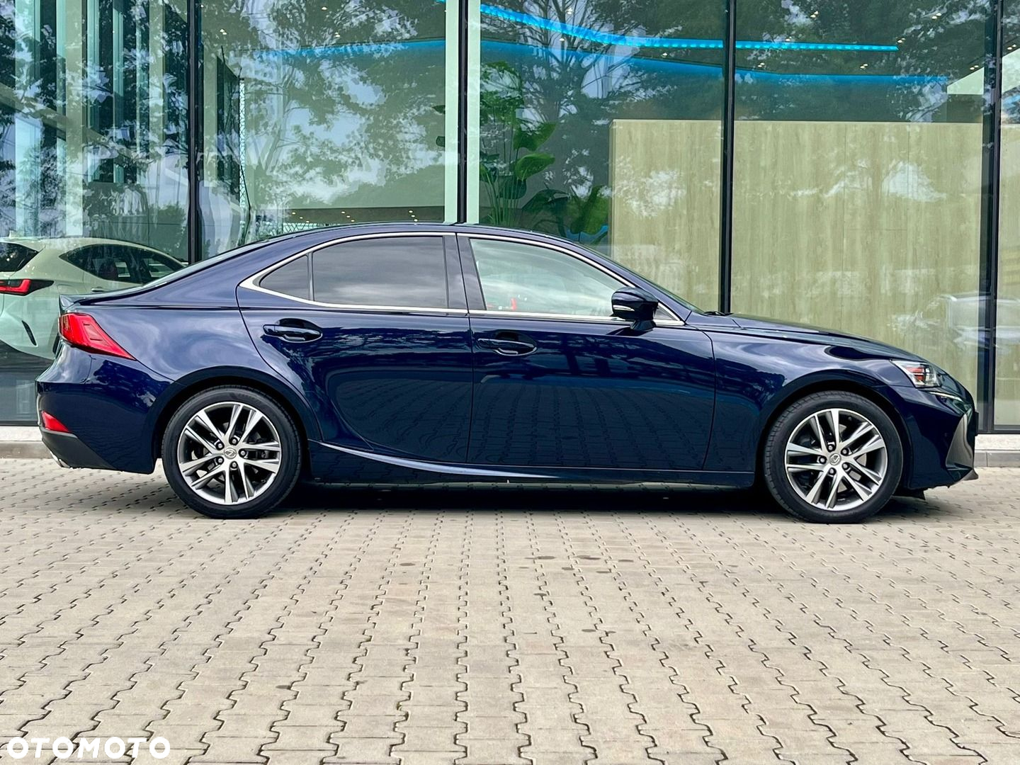 Lexus IS 200t Elegance - 4
