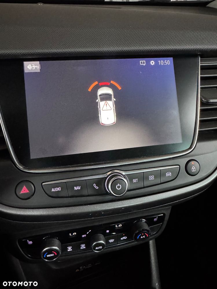 Opel Crossland 1.2 T Design Line S&S - 36