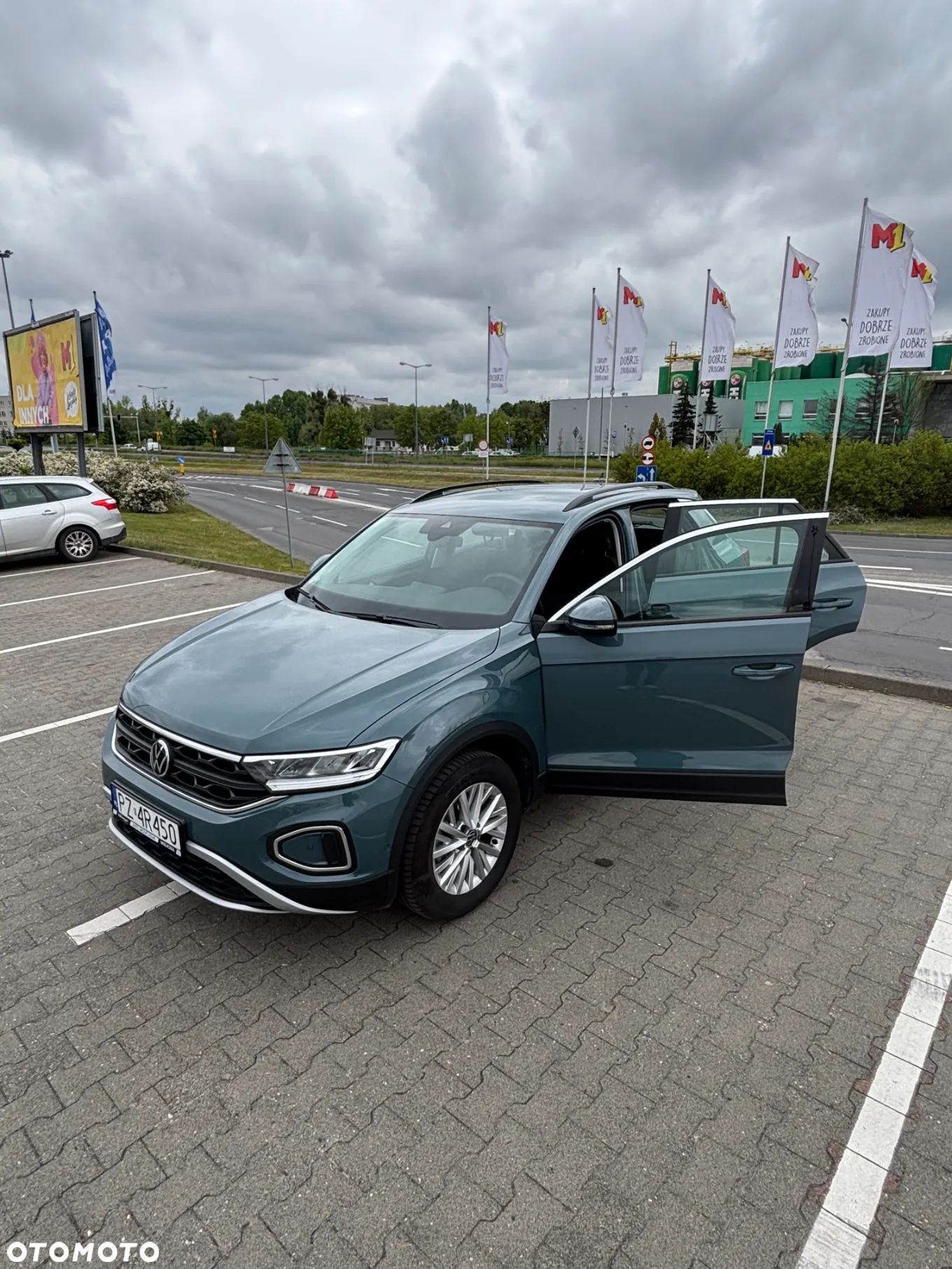 Volkswagen T-Roc 1.5 TSI Life DSG - 3