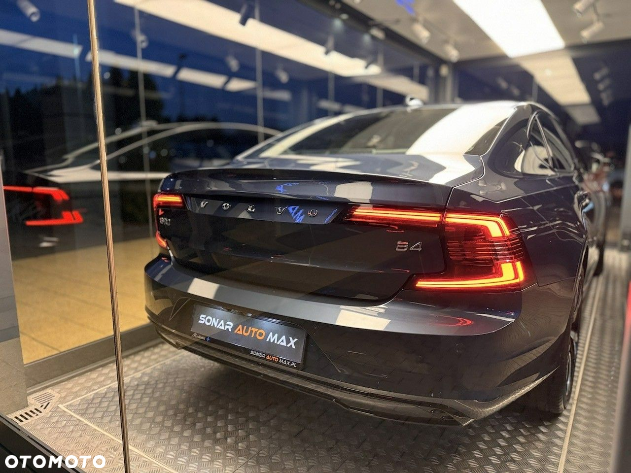Volvo S90 - 8