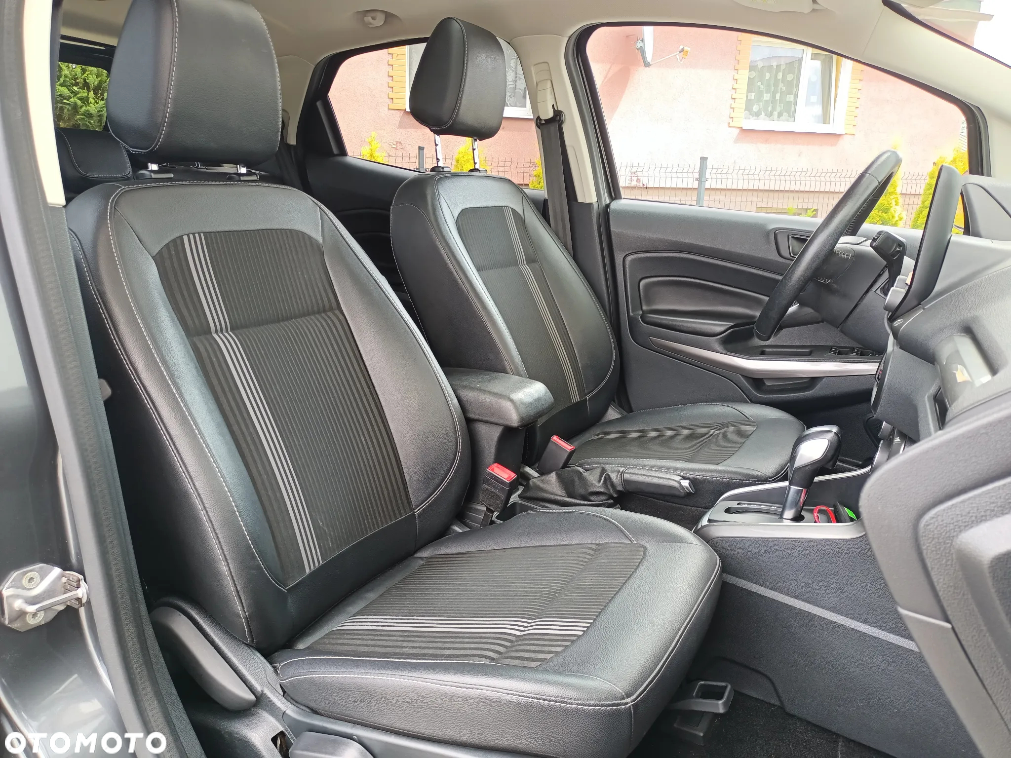 Ford EcoSport - 25