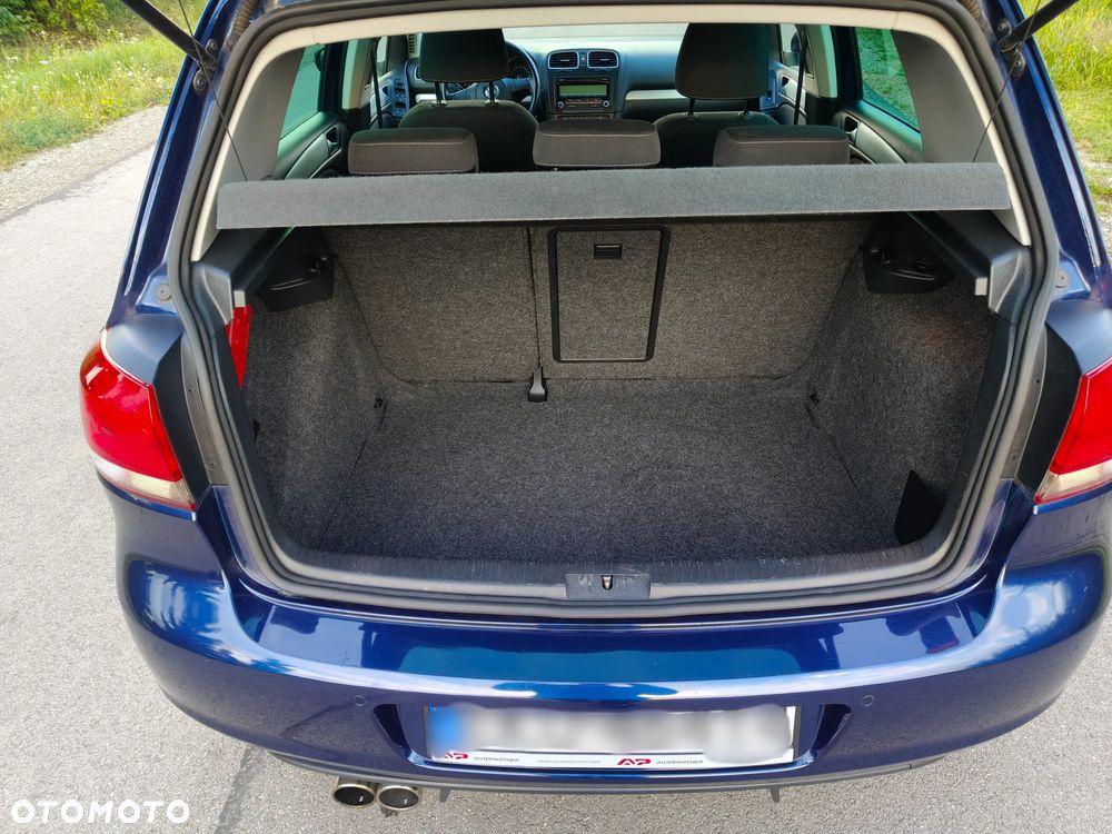Volkswagen Golf 2010 photo 5