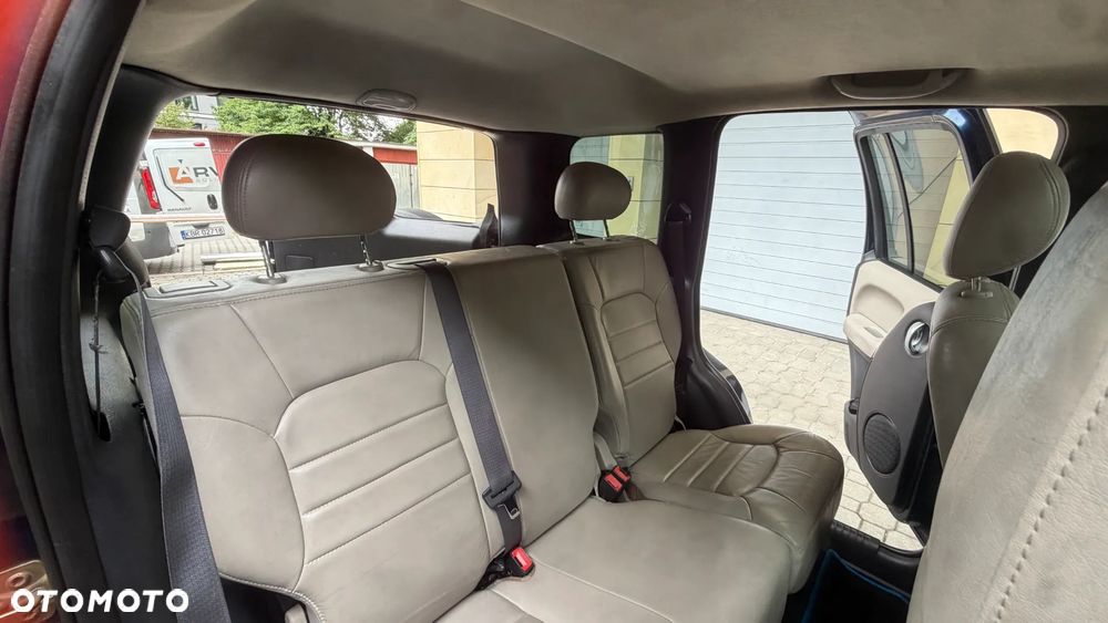Jeep Liberty 3.7 4x4 - 13