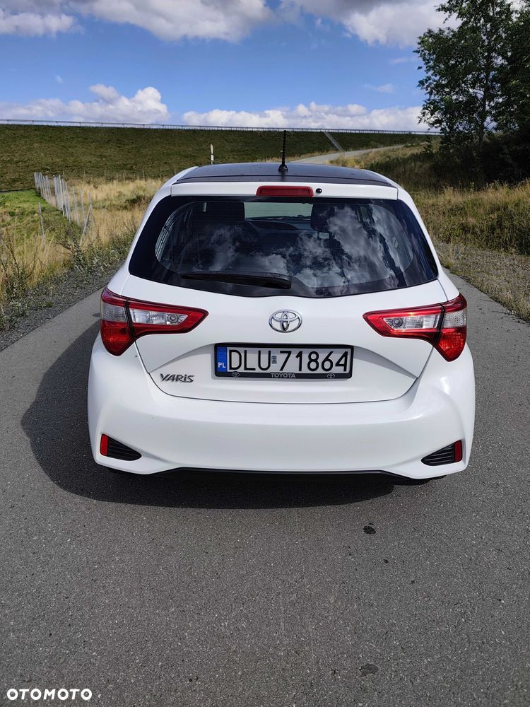 Toyota Yaris - 4