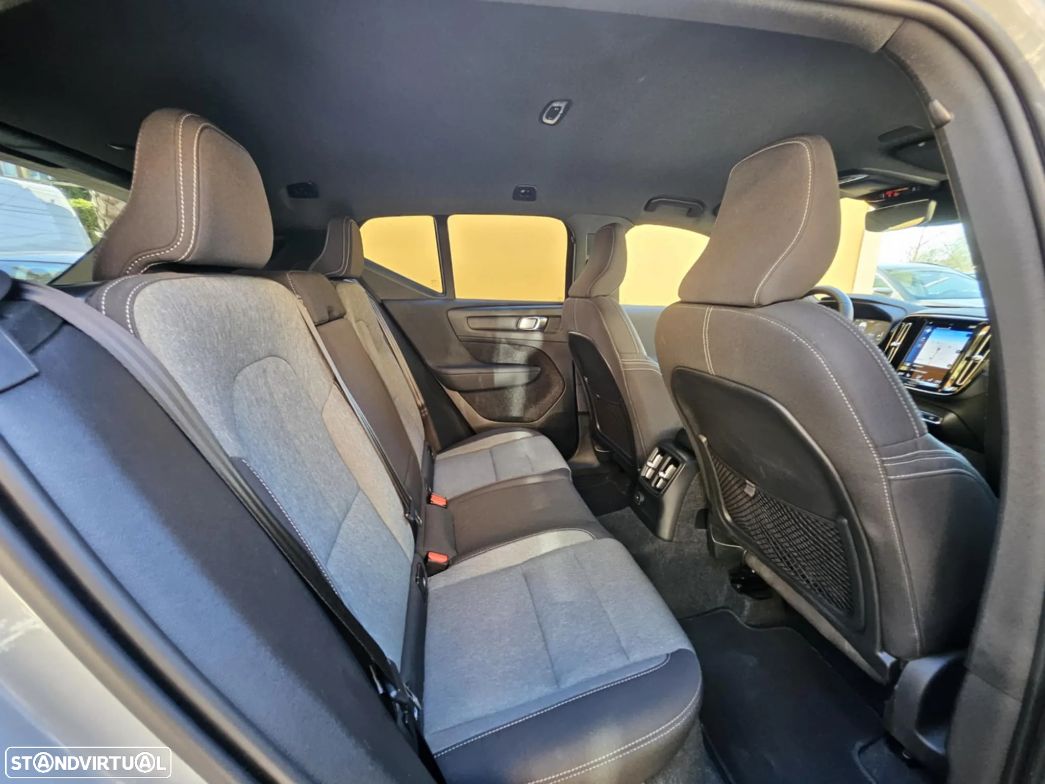 Volvo XC 40 1.5 T4 PHEV Plus Dark - 32