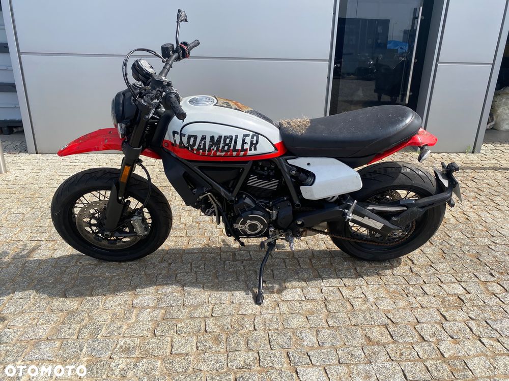 Ducati Scrambler - 14