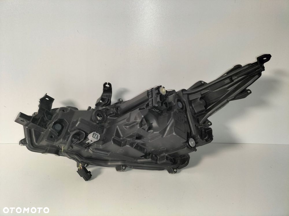 lampa przednia reflektor prawa toyota corolla e21 18- sedan full led - 5