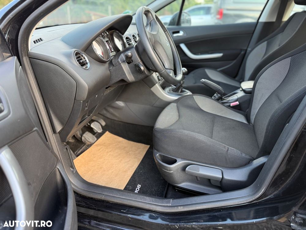 Peugeot 308 120 VTi Allure - 5