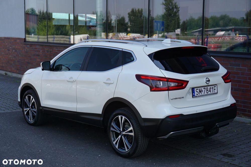 Nissan Qashqai 1.3 DIG-T N-Connecta - 9