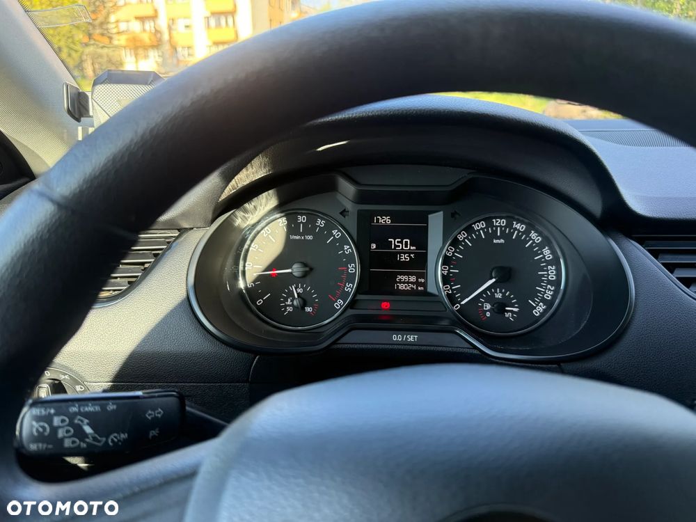 Skoda Octavia 1.6 TDI Active - 11