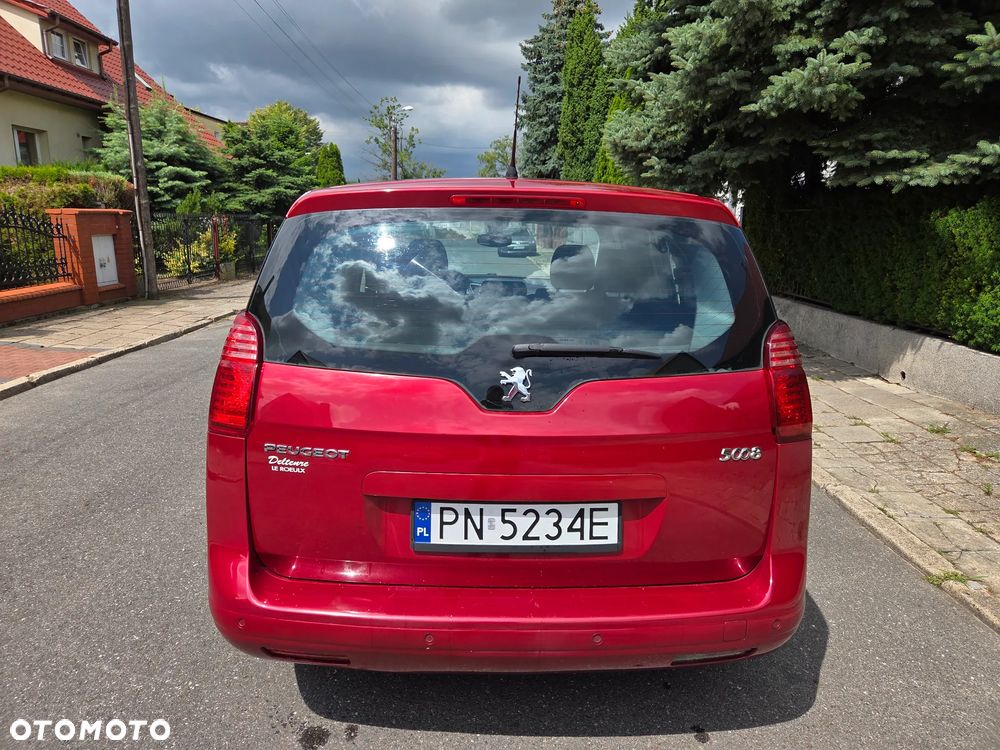 Peugeot 5008 - 5