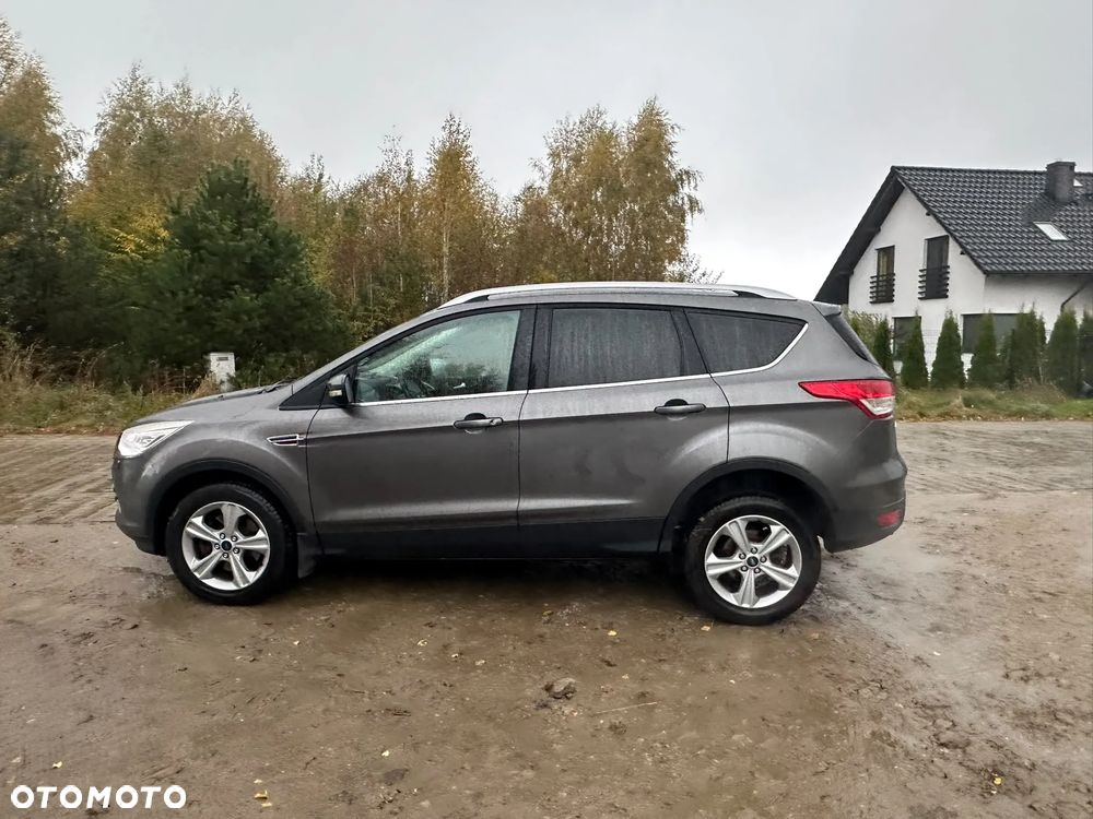 Ford Kuga 2.0 TDCi 4x4 Titanium - 8