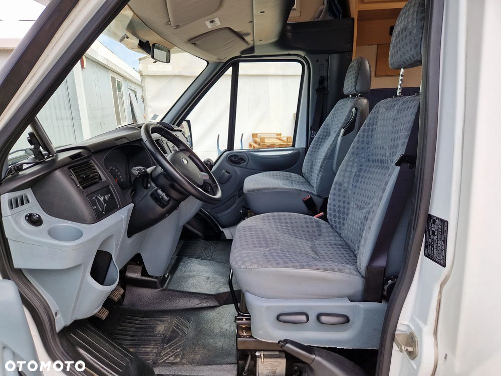 Ford Roller Team Sirio 599 P Special na bazie Ford Transit TDCi. - 21