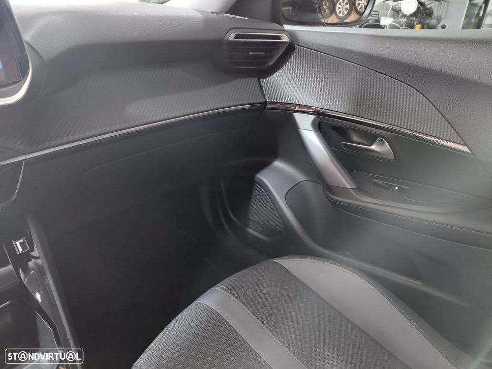 Peugeot e-2008 50 kWh Allure Pack - 19