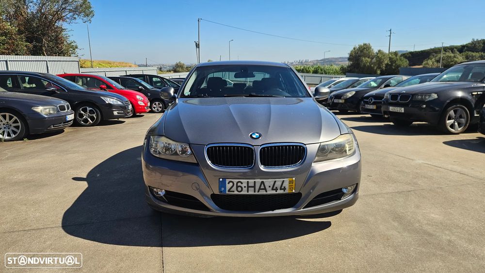 BMW 318 d Sport - 3