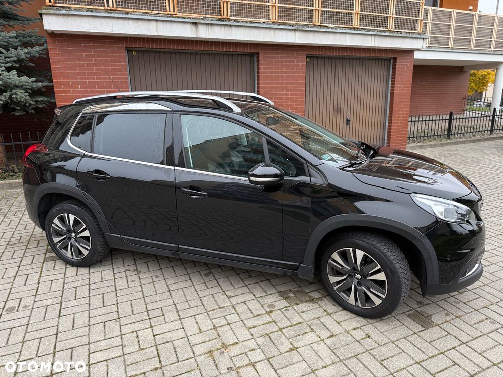 Peugeot 2008 1.2 PureTech Allure S&S - 2