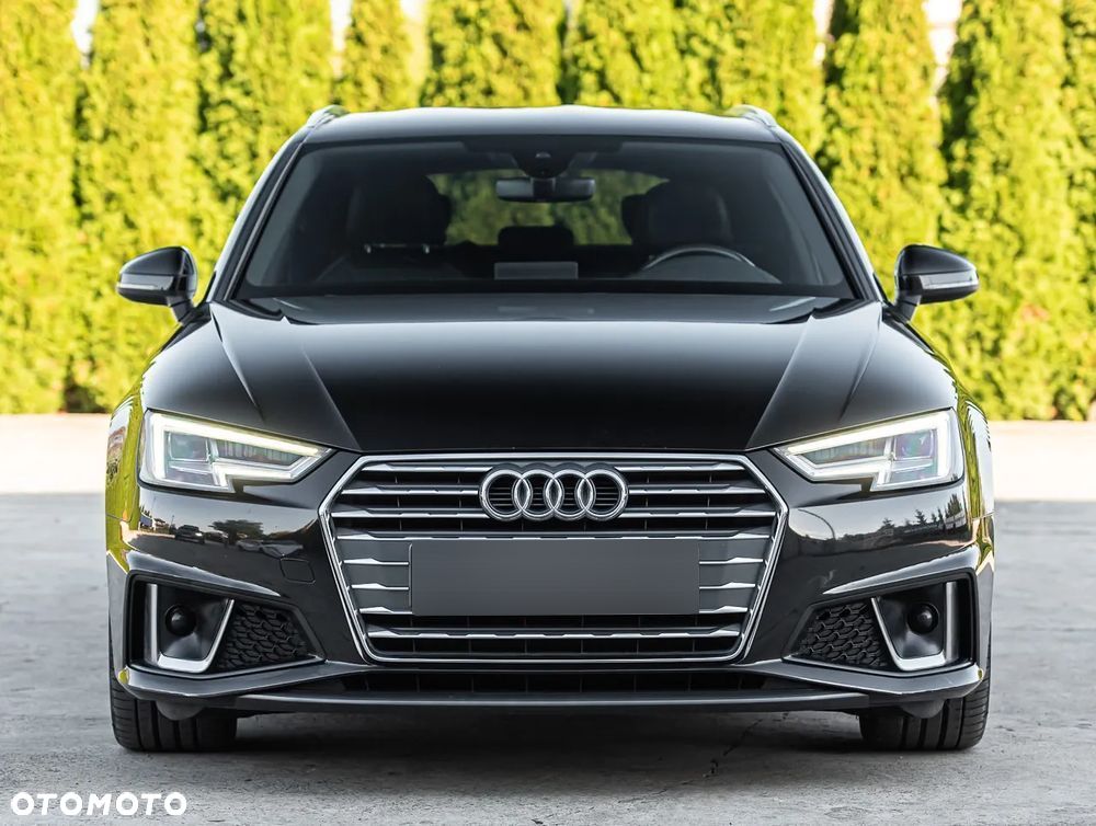 Audi A4 Avant 2.0 TDI Sport S tronic - 4