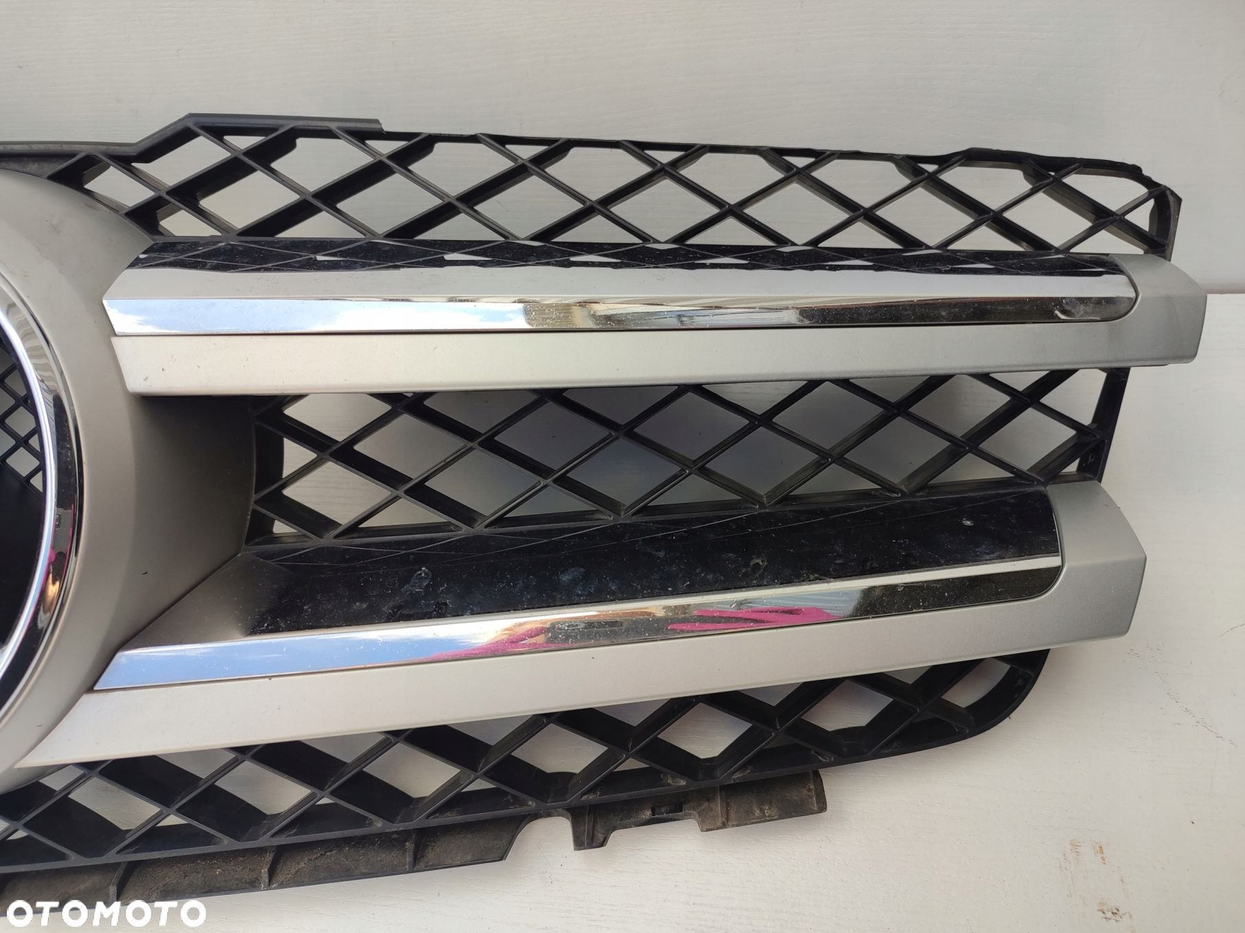 Grill atrapa chłodnicy MERCEDES GLK X204 ORYGINAŁ A2048800883 08-12 - 6