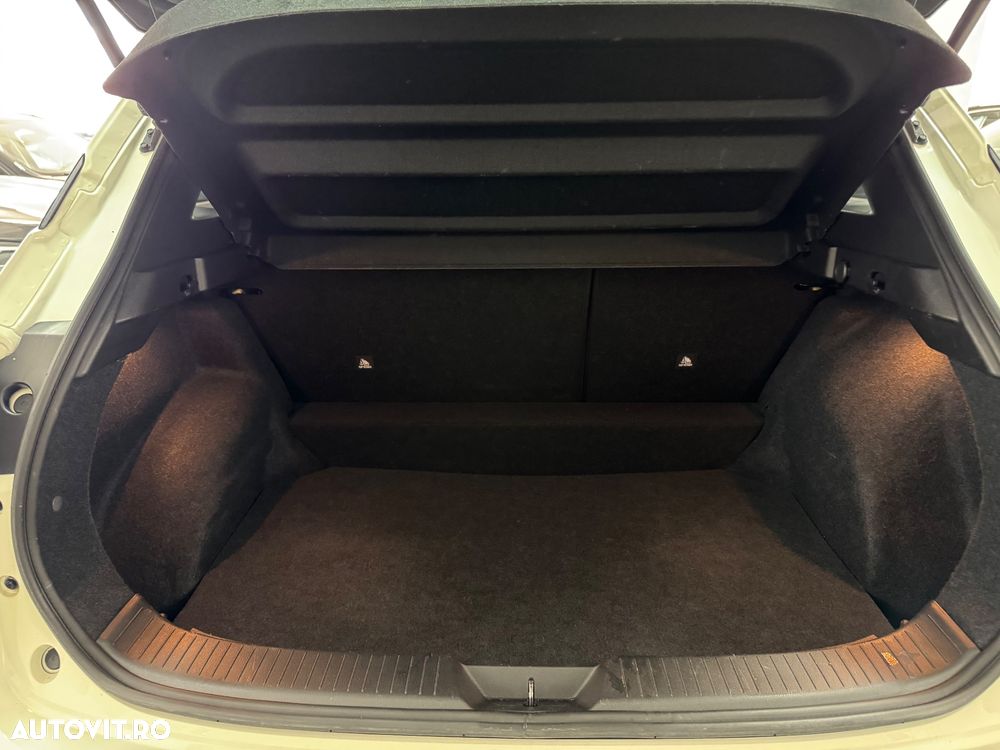 Nissan Qashqai 1.3 DIG-T MHEV Xtronic N-Connecta - 19