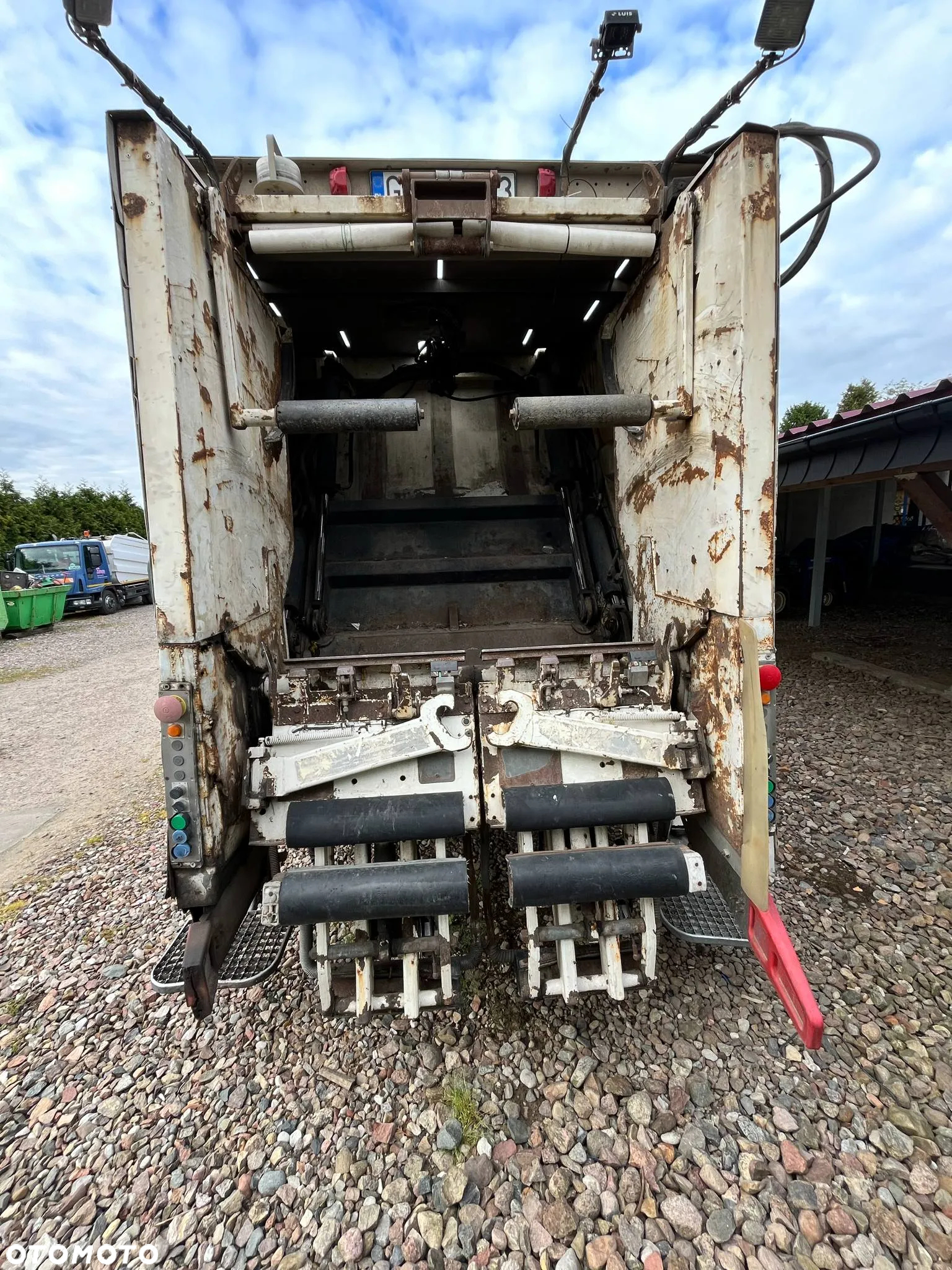 Mercedes-Benz ACTROS 2532L - 4